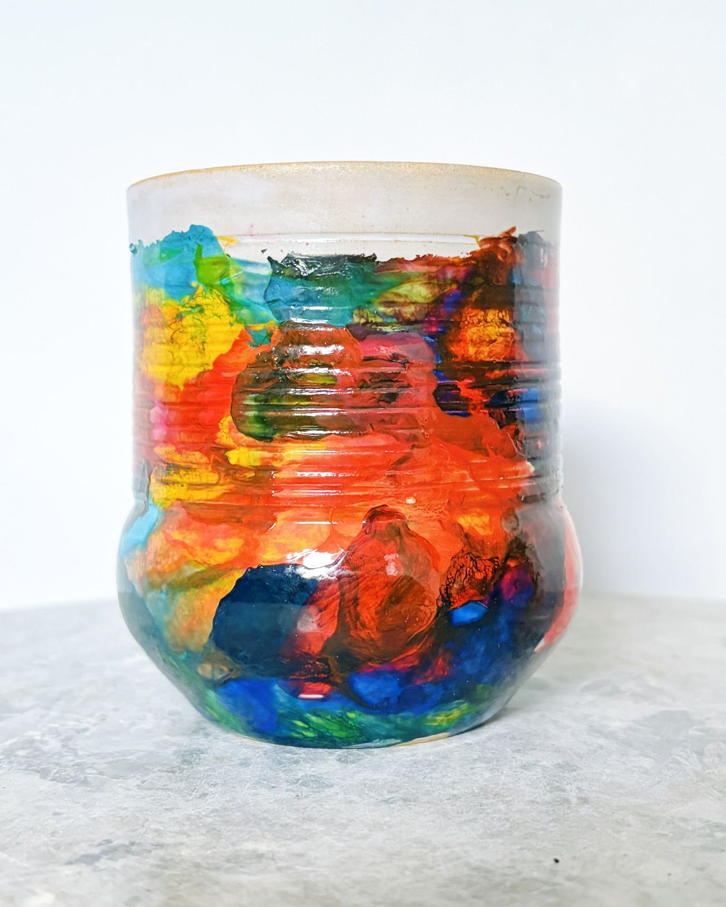 Becher mit Ringen - Kenia - abstrakt - Color Flush