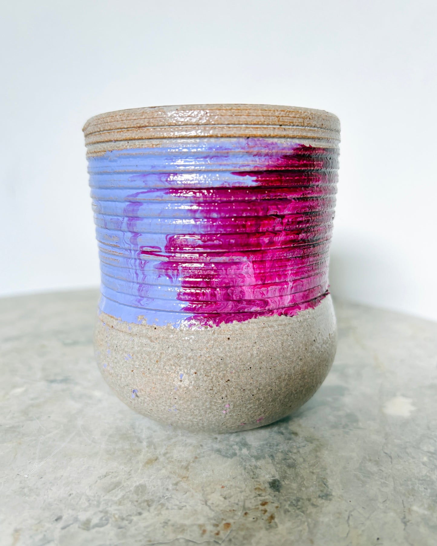 Becher mit Ringen - Kenia - abstrakt - Color Touch